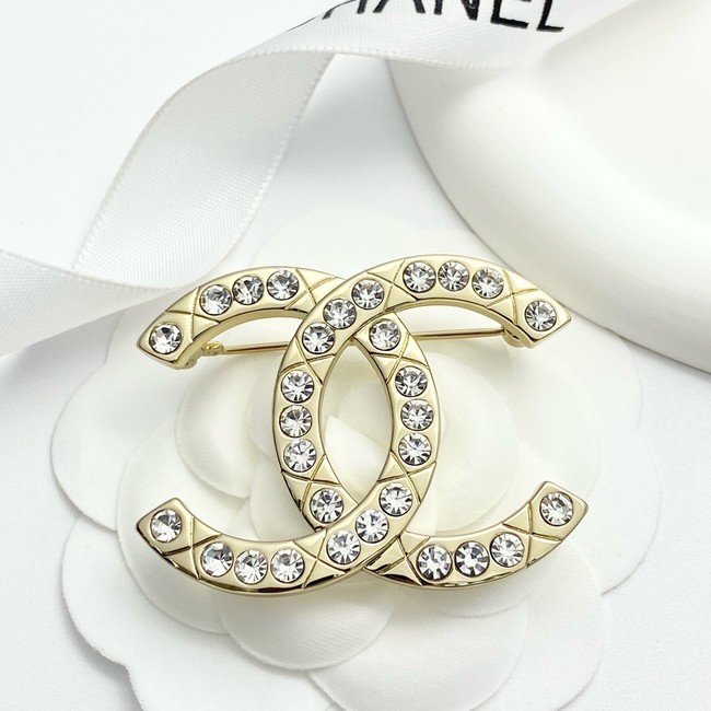Chanel brooch CE16515
