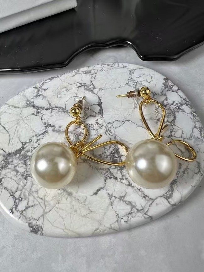 Celine Earring CE16794