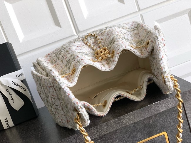 CHANEL 25 SMALL HANDBAG AS5293 Cream