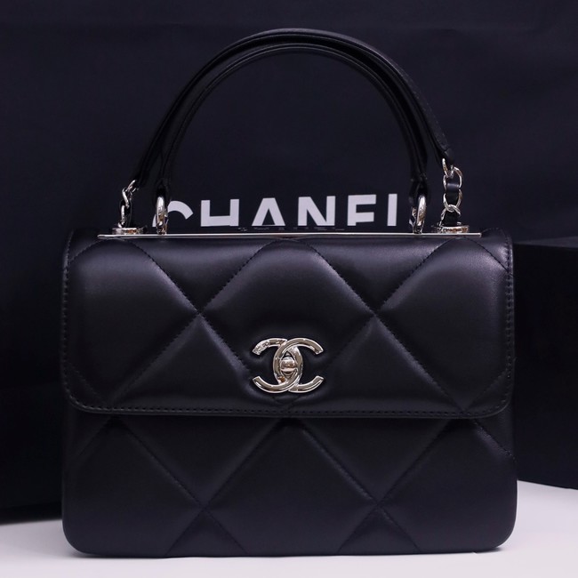 CHANEL small Flap Bag With Top Handle 92236-32