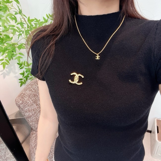 Chanel necklace CE81622