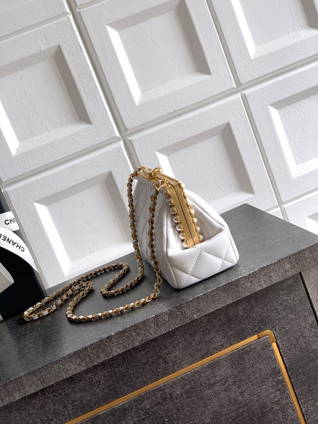 CHANEL Clutch Pearly Lambskin AS5912 Light Beige