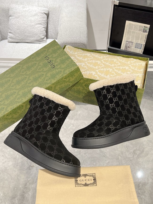 Gucci Womens boot with merino wool lining 857912-2