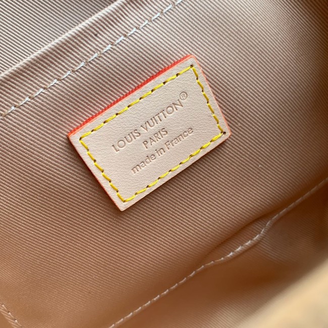 Louis Vuitton Monogram Canvas M13040