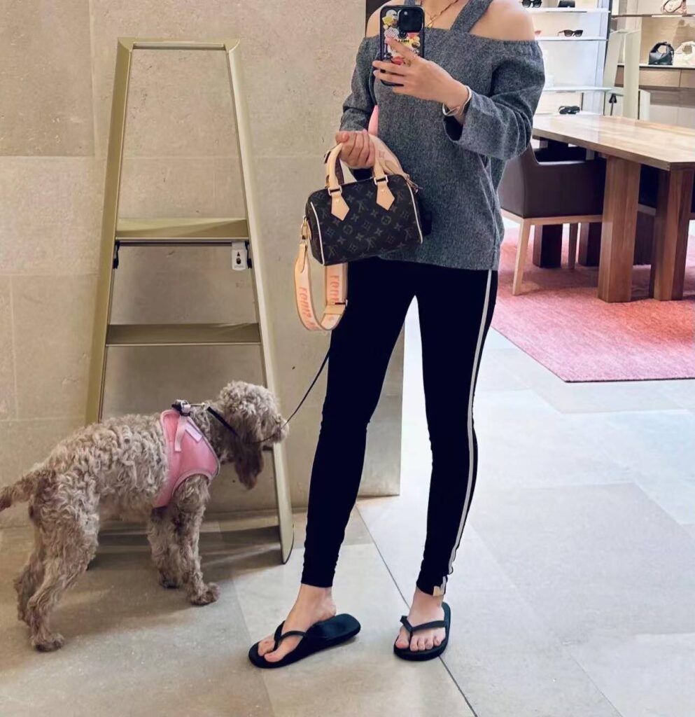 Image #1 from Konrad King